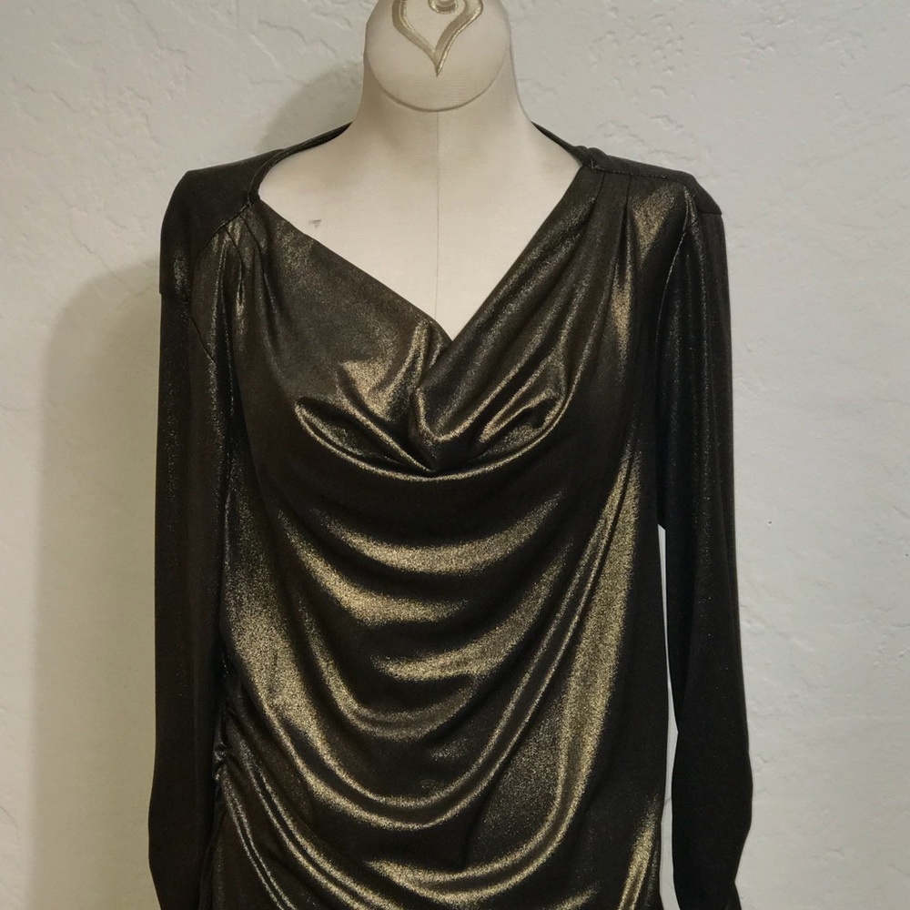 STYLE & Co Size: M Stretch Metallic Fabric Blouse